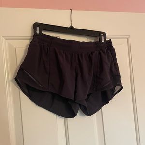 Hotty hot low rise 2.5” shorts, black, size 8